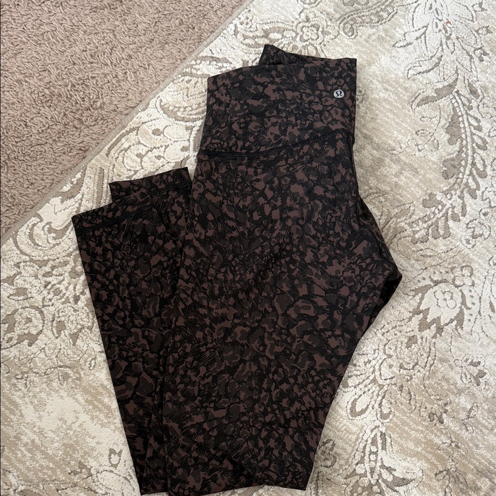 Lululemon Athletica Black and Brown Patterned Leggings